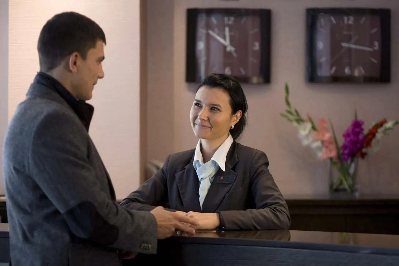 Budapest Hotel - Free Parking Sofia 3*,