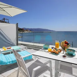Ελέγξτε τη διαθεσιμότητα