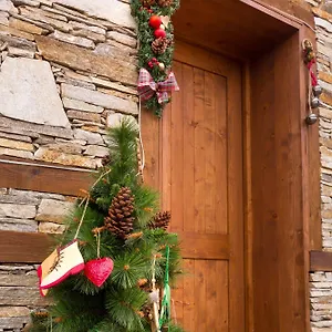 Holiday home сноуфлейк Snowflake And Snowflake 