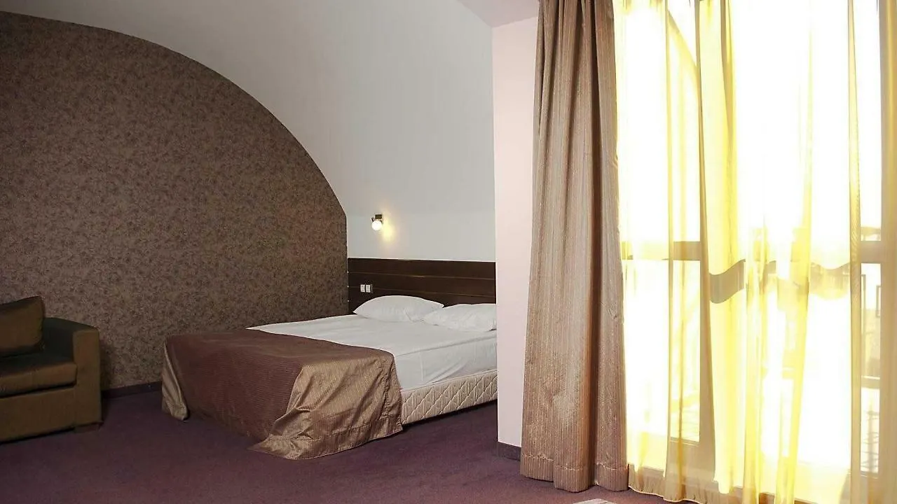 סופיה Budapest Hotel - Free Parking 3*,  בולגריה